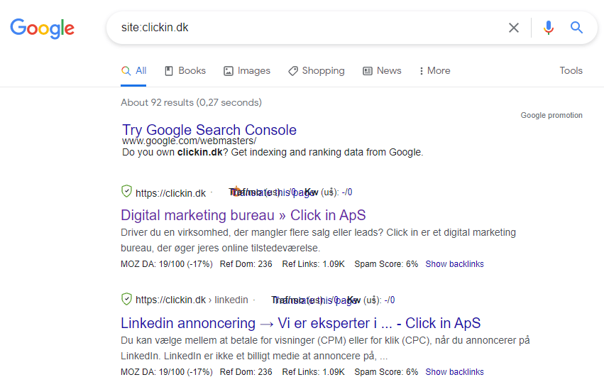 Et eksempel på en site-søgning i Googles søgefunktion.